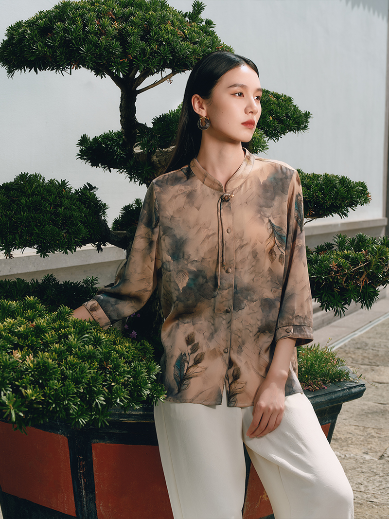  真丝小衫