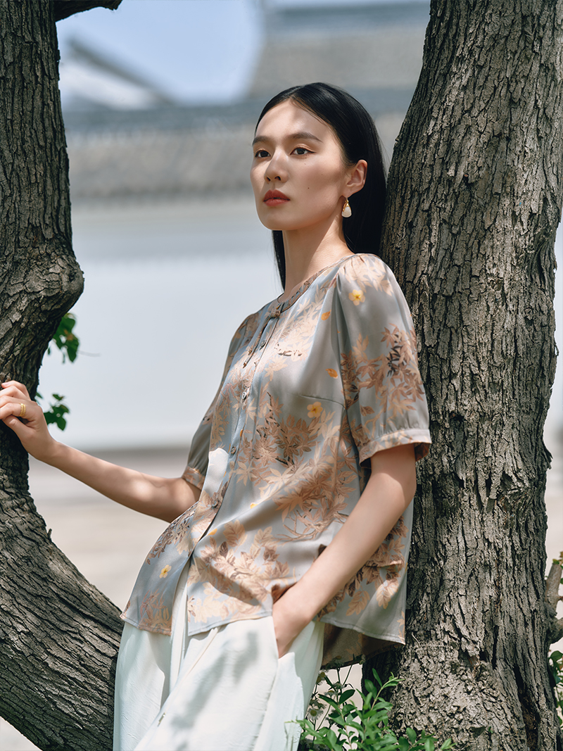  真丝小衫